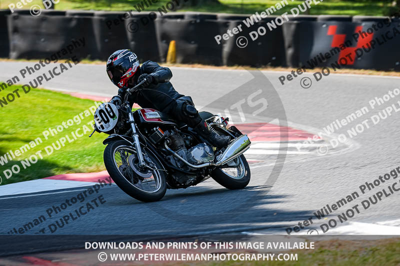 cadwell park;cadwell park photographs;cadwell trackday photographs;enduro digital images;event digital images;eventdigitalimages;peter wileman photography;racing digital images;trackday digital images;trackday photos